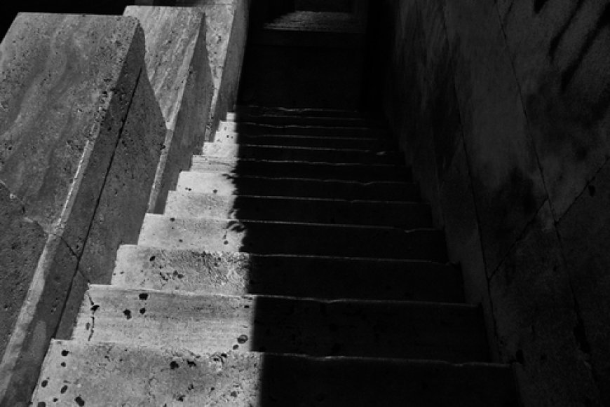 The Stairs to Justice