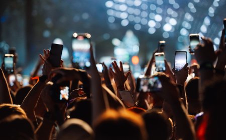 The Gen Z Burnout: How 20-Year-Olds Became Tired Before Living