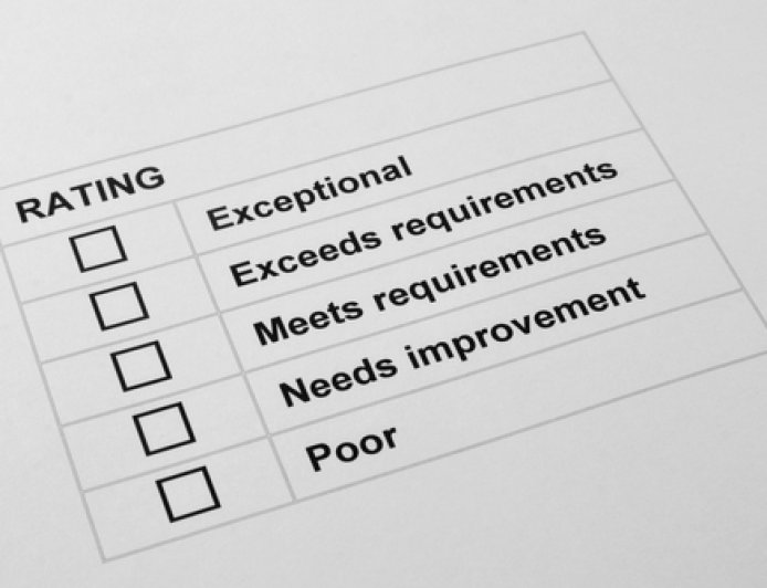 ড. ইউনূস কোথায় ঠিক ছিলেন, আর কোথায় ছিলেন না