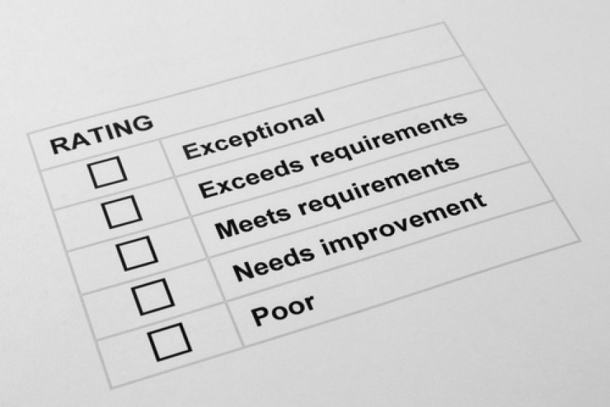 ড. ইউনূস কোথায় ঠিক ছিলেন, আর কোথায় ছিলেন না