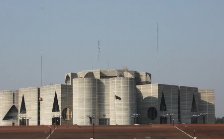 Digital Parliament: Guarding the Guard