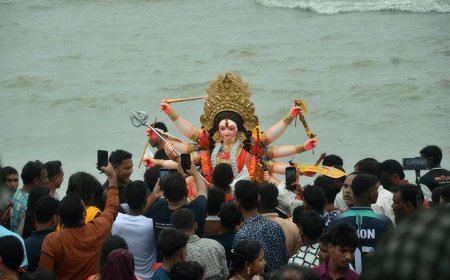 Are Hindus Fleeing Bangladesh? Not So Fast.
