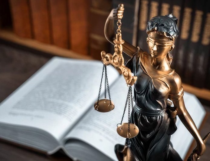 The Verdict Before the Verdict
