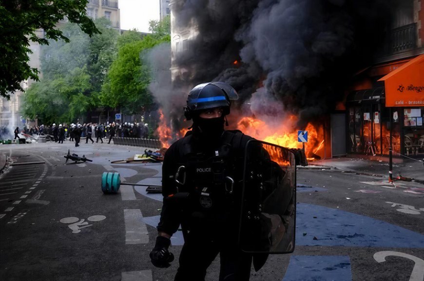 When a Distant War Reaches the French Street